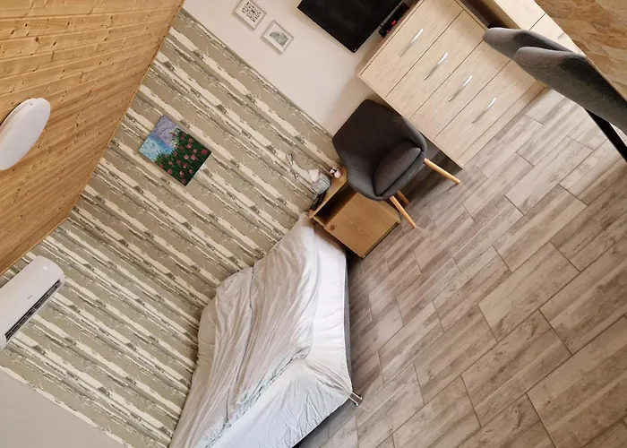 בית נופש Sarkoezi Nyaralo *